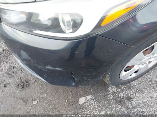 2017 KIA FORTE KNAFK5A82H5677844 Photo 5