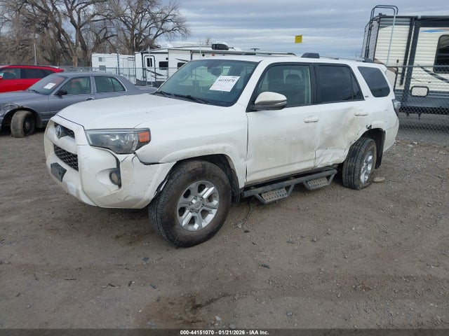 2019 TOYOTA 4RUNNER JTEBU5JR6K5654946 Photo 1