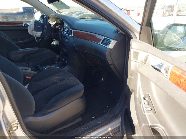 2005 CHRYSLER PACIFICA 2C4GM68495R577331 Photo 4