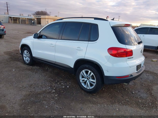 WVGBV7AX9GW546054 Volkswagen TIGUAN S