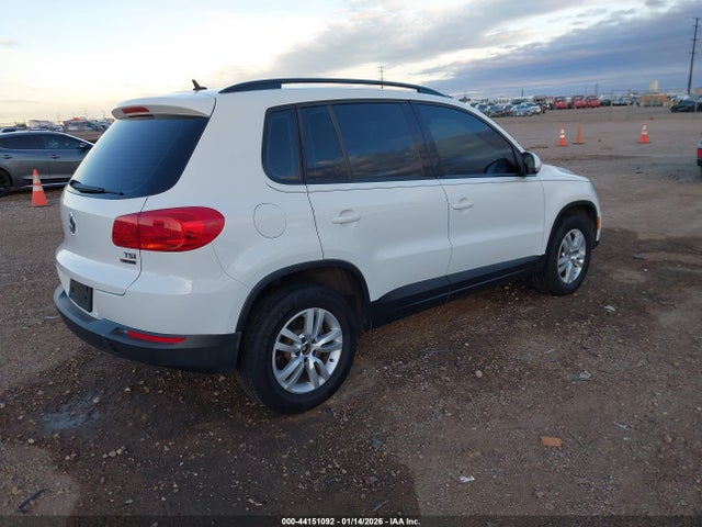 WVGBV7AX9GW546054 Volkswagen TIGUAN S