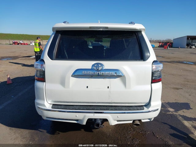 Toyota 4runner Limited 2017 JTEBU5JRXH5463202 Image 16