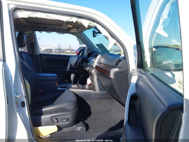 Toyota 4runner Limited 2017 JTEBU5JRXH5463202 Image 5