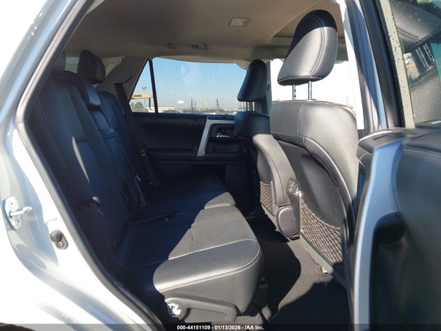 Toyota 4runner Limited 2017 JTEBU5JRXH5463202 Image 8