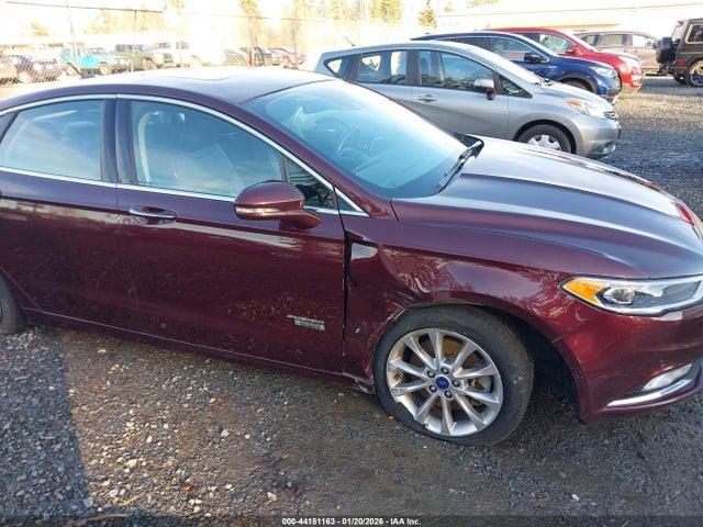 3FA6P0PU8HR229865 Ford Fusion Energi Se Luxury
