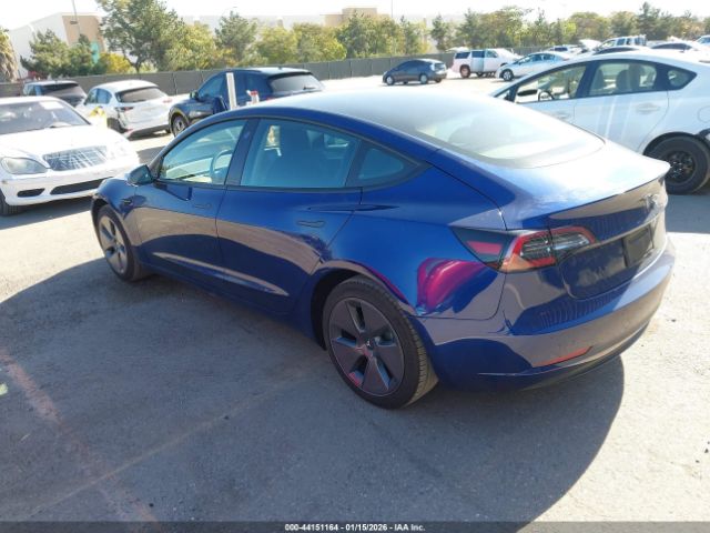2022 TESLA MODEL 3 5YJ3E1EA5NF147557 Photo 2