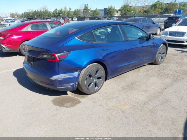 2022 TESLA MODEL 3 5YJ3E1EA5NF147557 Photo 3
