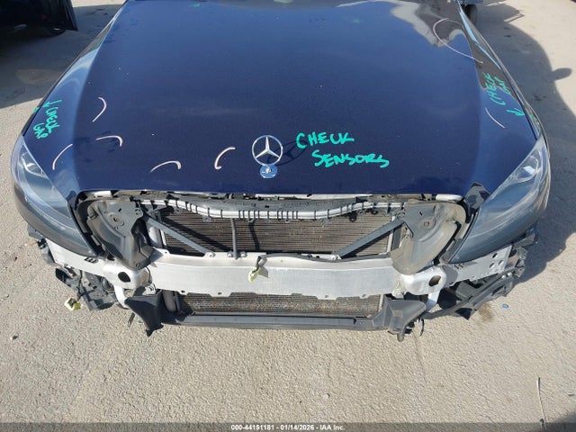 55SWF4JB0GU173284 Mercedes-Benz C 300 Luxury