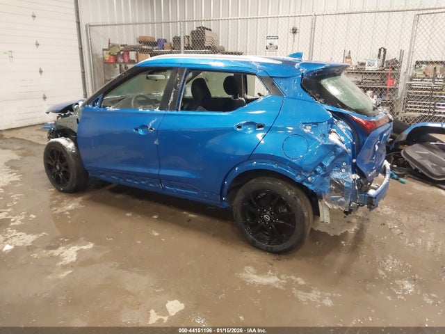 2023 NISSAN KICKS 3N1CP5CV8PL468894 Photo 2