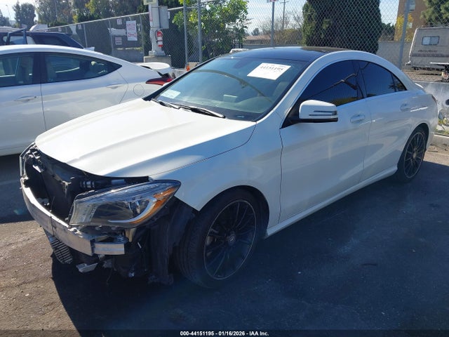 Mercedes-Benz CLA 250 2014 WDDSJ4EB0EN119285 Image 2