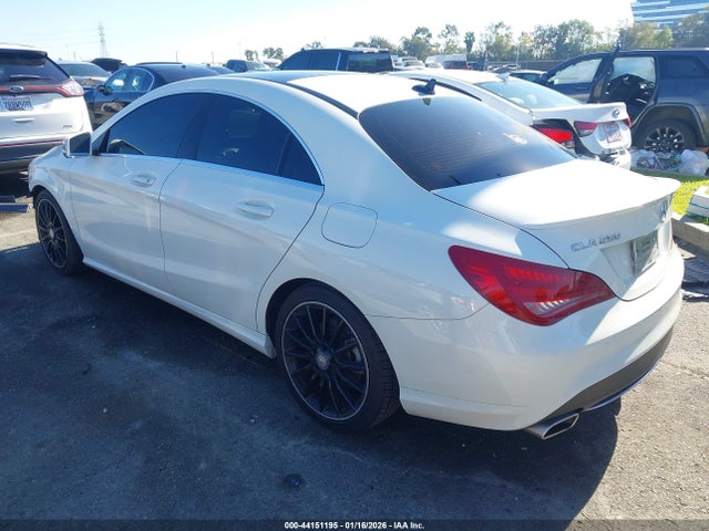 Mercedes-Benz CLA 250 2014 WDDSJ4EB0EN119285 Image 3