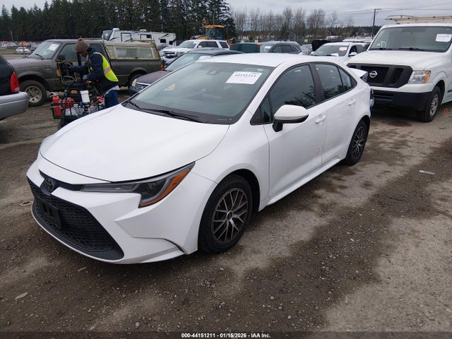 Toyota COROLLA LE 2022 5YFEPMAE1NP349832 Image 2