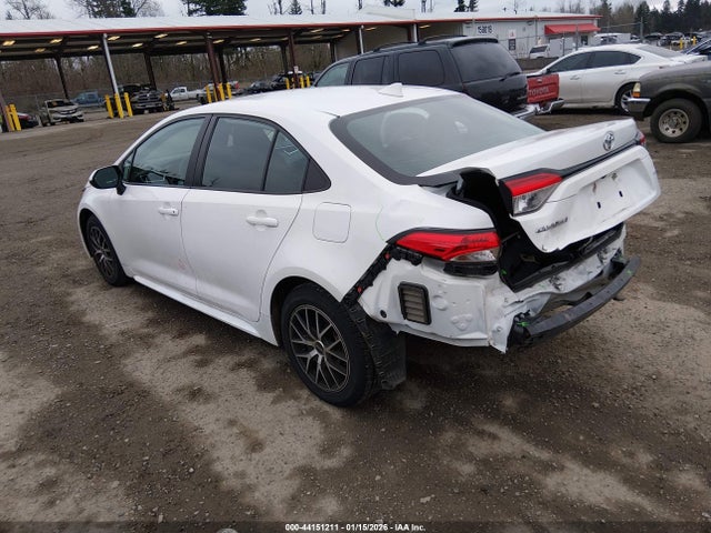 Toyota COROLLA LE 2022 5YFEPMAE1NP349832 Image 3