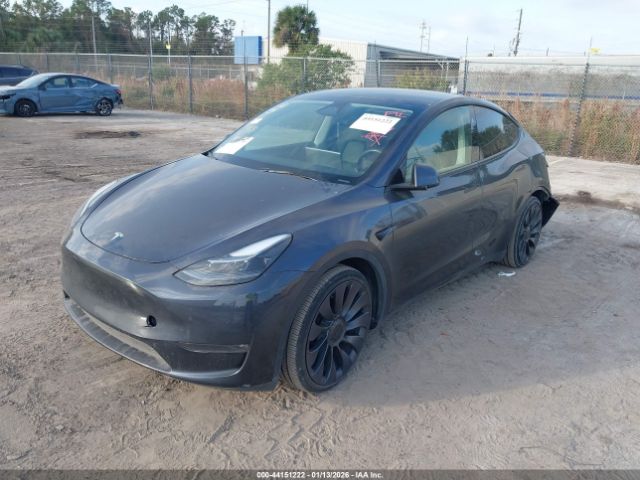 2024 TESLA MODEL Y 7SAYGDEF8RA291509 Photo 1