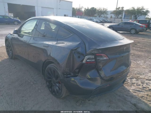 2024 TESLA MODEL Y 7SAYGDEF8RA291509 Photo 5