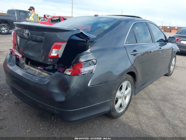 2011 TOYOTA CAMRY 4T1BF3EK0BU200354 Photo 3
