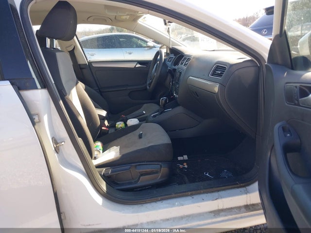 2017 VOLKSWAGEN JETTA 3VW2B7AJ4HM407537 Photo 4