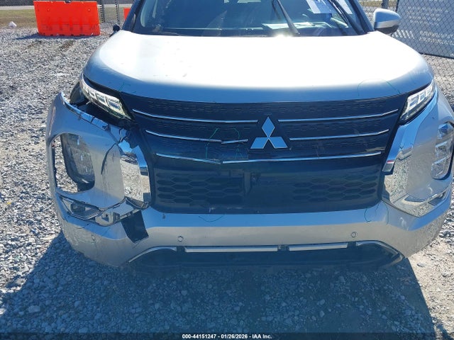 JA4J3UA85PZ033082 Mitsubishi Outlander Se 2.5 2wd