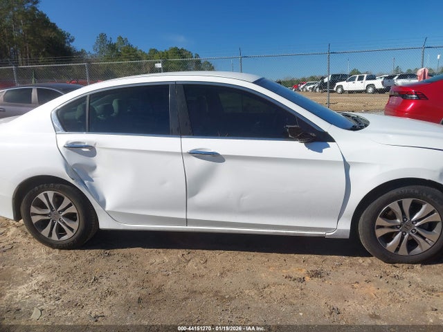 Продажа на аукционе авто 2015 Honda Accord Lx, vin: 1HGCR2F32FA253082, номер лота: 44151270