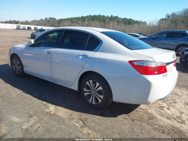 Продажа на аукционе авто 2015 Honda Accord Lx, vin: 1HGCR2F32FA253082, номер лота: 44151270