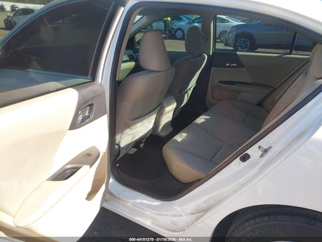 Продажа на аукционе авто 2015 Honda Accord Lx, vin: 1HGCR2F32FA253082, номер лота: 44151270