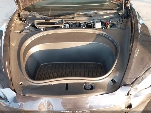 5YJ3E1EA3SF919923 Tesla Model 3 Long Range Rear-wheel Drive/standard Rear-wheel Drive