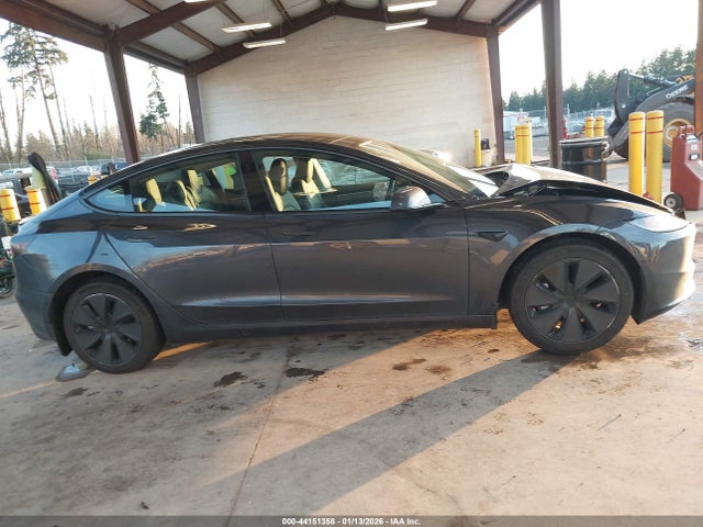 5YJ3E1EA3SF919923 Tesla Model 3 Long Range Rear-wheel Drive/standard Rear-wheel Drive