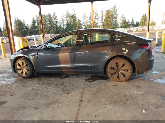 5YJ3E1EA3SF919923 Tesla Model 3 Long Range Rear-wheel Drive/standard Rear-wheel Drive