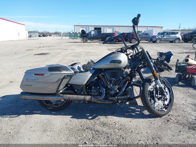 Harley-Davidson FLTRXSE 2023 1HD1TC616PB956092 Image 13