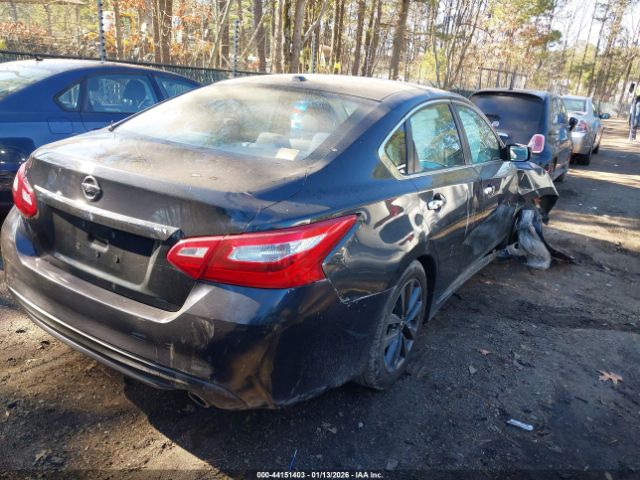 2017 NISSAN ALTIMA 1N4AL3AP3HC287438 Photo 3