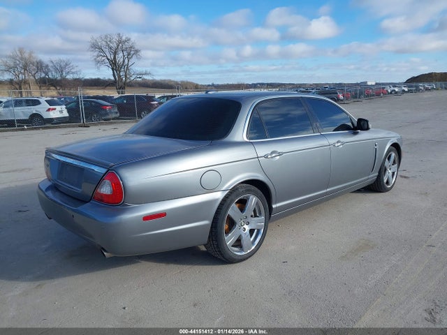 2009 JAGUAR XJ SAJWA79B19SH30526 Photo 3