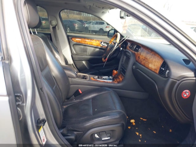 2009 JAGUAR XJ SAJWA79B19SH30526 Photo 4