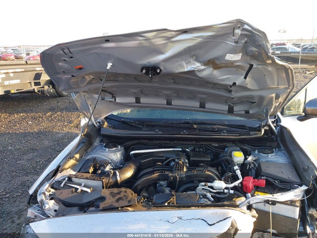 JF2GUHDC9S8213931 Subaru Crosstrek Premium