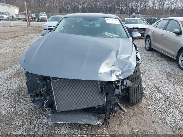 2024 VOLKSWAGEN JETTA 3VW7M7BUXRM076943 Photo 5