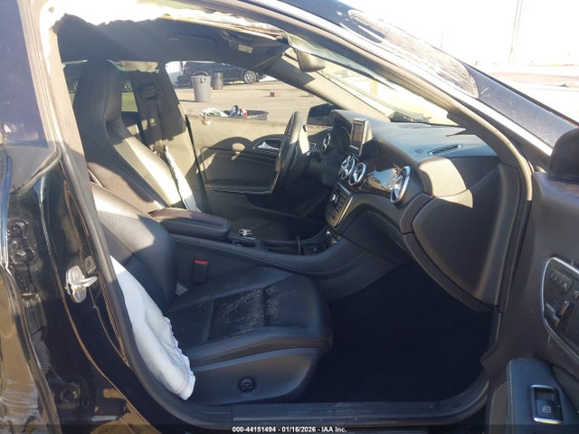 Mercedes-Benz CLA 250 2014 WDDSJ4EB0EN031000 Image 5