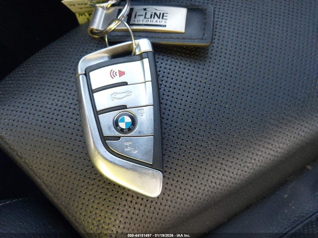 44151497 :رقم المزاد ، WBA7E2C55KB454316 vin ، 2019 Bmw 740i مزاد بيع