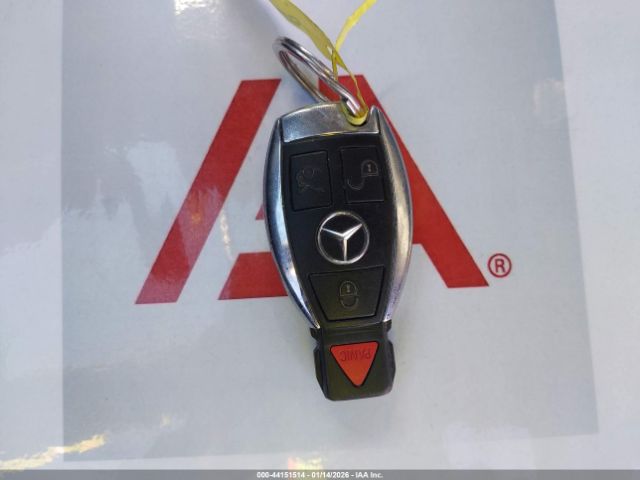 2011 MERCEDES-BENZ C 300 WDDGF5EBXBR172772 Photo 10