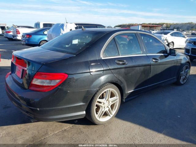 2011 MERCEDES-BENZ C 300 WDDGF5EBXBR172772 Photo 3
