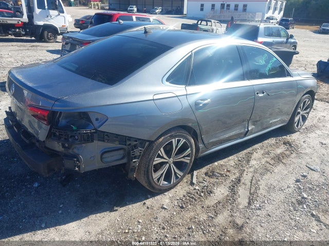 2021 VOLKSWAGEN PASSAT 1VWSA7A30MC009161 Photo 3