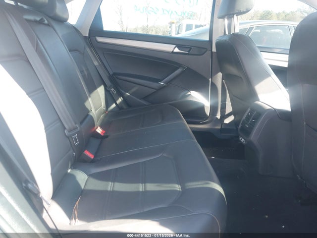 2021 VOLKSWAGEN PASSAT 1VWSA7A30MC009161 Photo 7