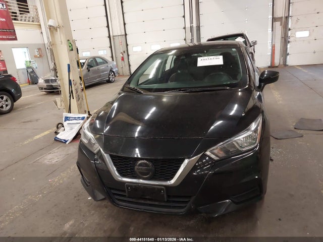 3N1CN8EV1ML885421 Nissan Versa Sv Xtronic Cvt