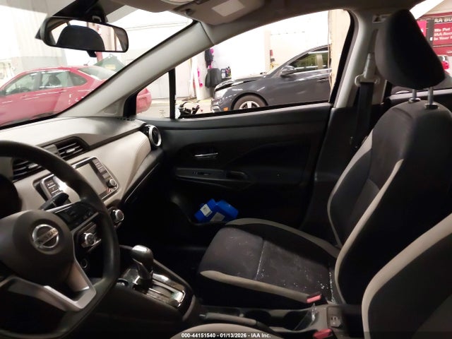 3N1CN8EV1ML885421 Nissan Versa Sv Xtronic Cvt