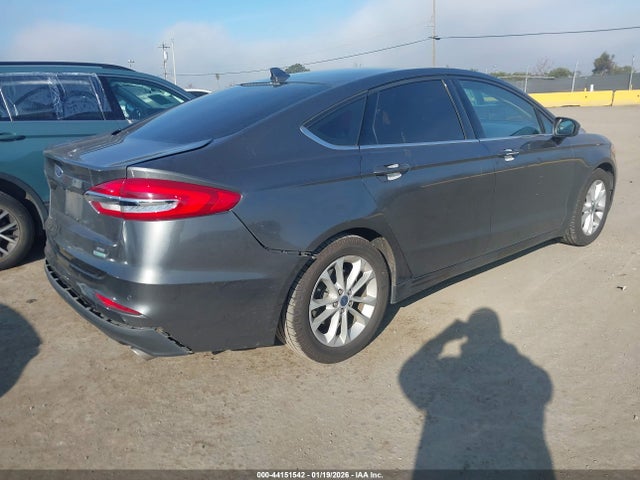 Ford FUSION SE 2019 3FA6P0HD5KR177701 Image 4