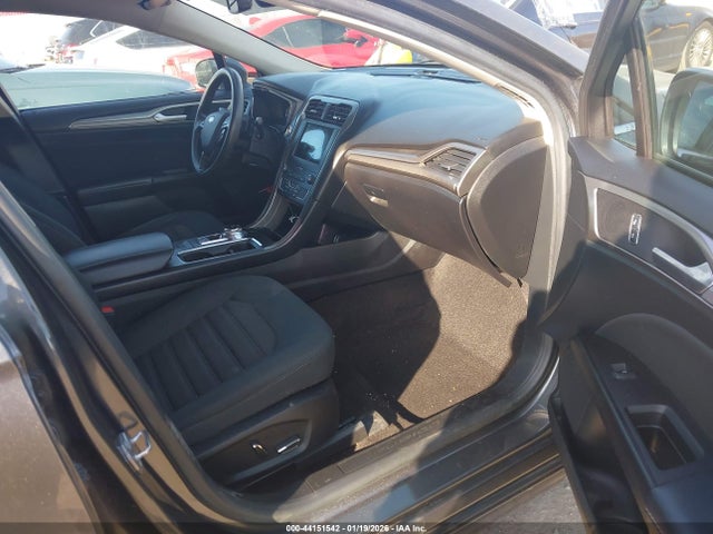 Ford FUSION SE 2019 3FA6P0HD5KR177701 Image 5