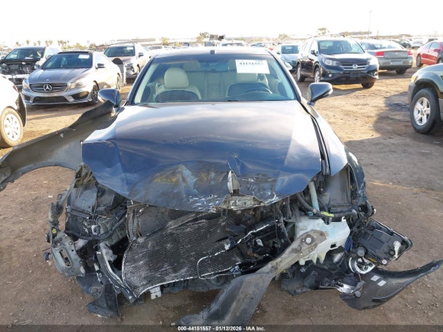 44151557 :رقم المزاد ، JTHFF2C29A2501880 vin ، 2010 Lexus Is 250c مزاد بيع