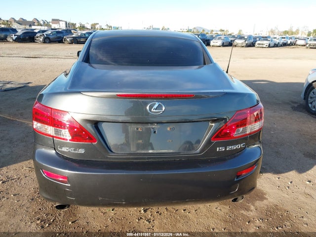 44151557 :رقم المزاد ، JTHFF2C29A2501880 vin ، 2010 Lexus Is 250c مزاد بيع