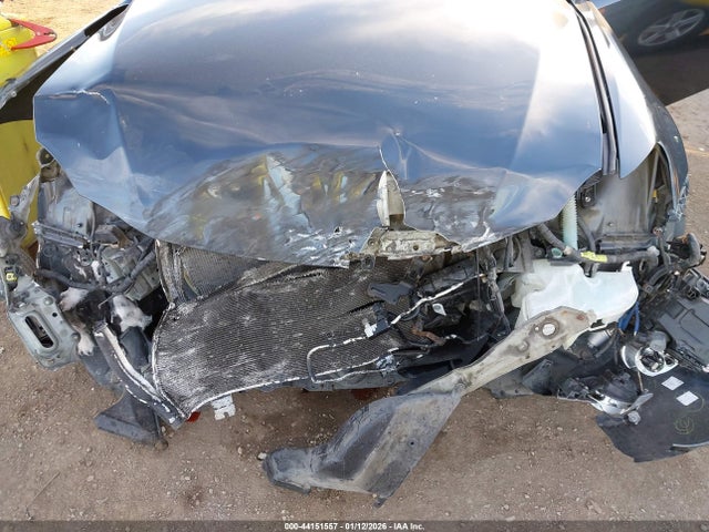 44151557 :رقم المزاد ، JTHFF2C29A2501880 vin ، 2010 Lexus Is 250c مزاد بيع