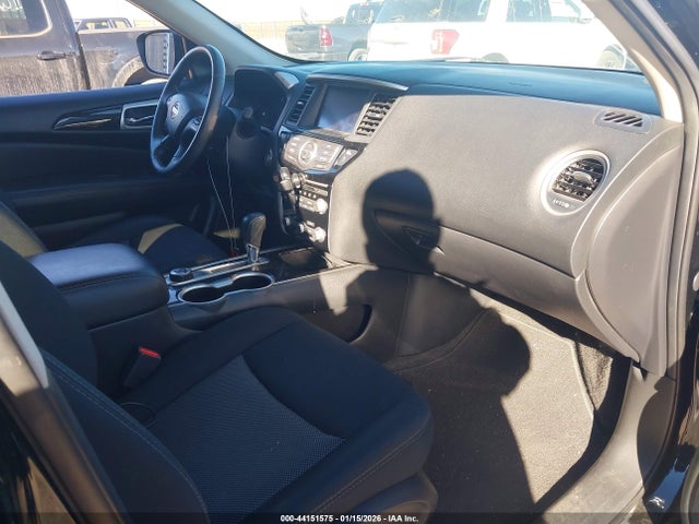 5N1DR2MM3JC642224 Nissan Pathfinder Sv