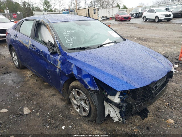 2022 HYUNDAI ELANTRA KMHLL4AG0NU368312