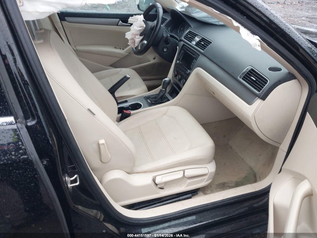 Aukcja sprzedaży 2015 Volkswagen Passat 1.8t Se, vin: 1VWBS7A32FC061374, numer aukcji: 44151597